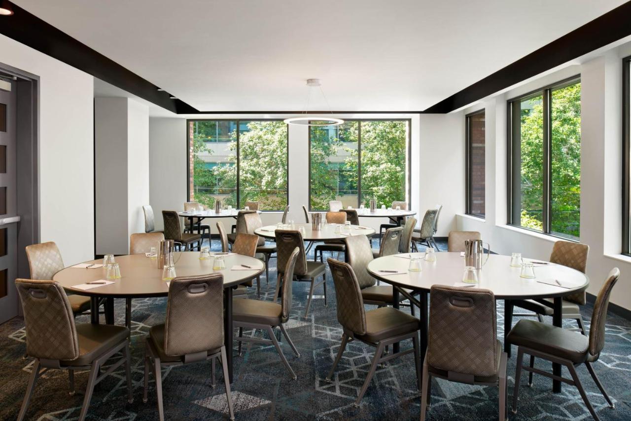 Astra Hotel, Seattle, A Tribute Portfolio Hotel By Marriott Exterior foto